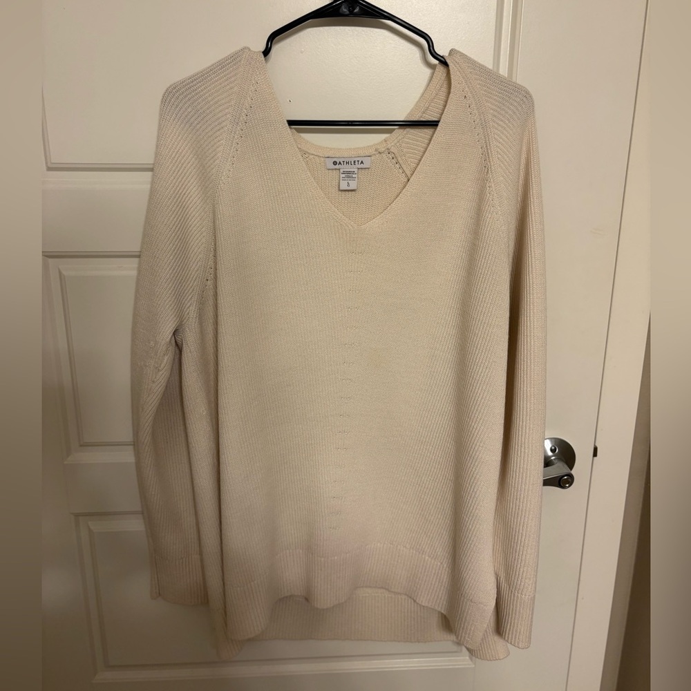 Athleta Women's V-Neck Sweater in Cream